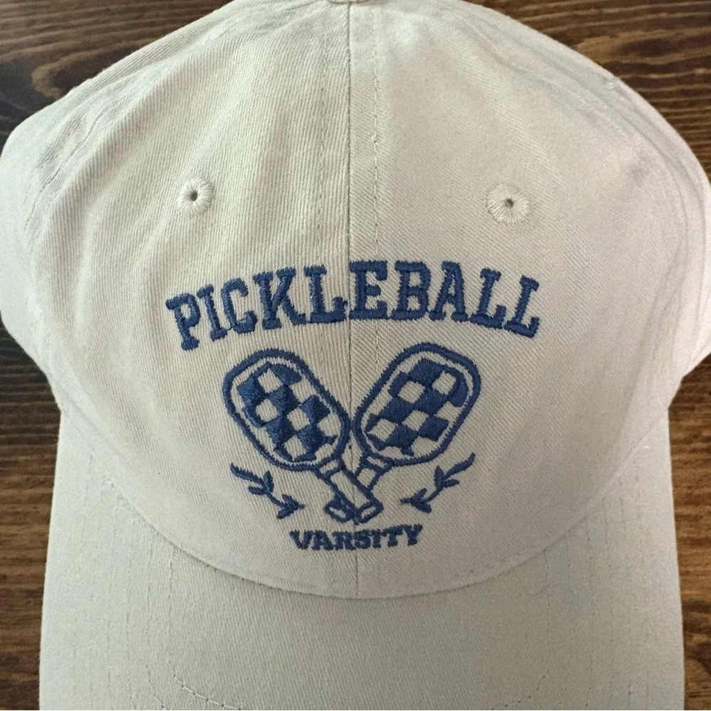 Time‎ And Tru Beige Pickleball Hat